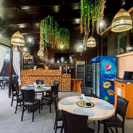 Hotel Roxy & Maryo Западен Ефорие Екстериор снимка
