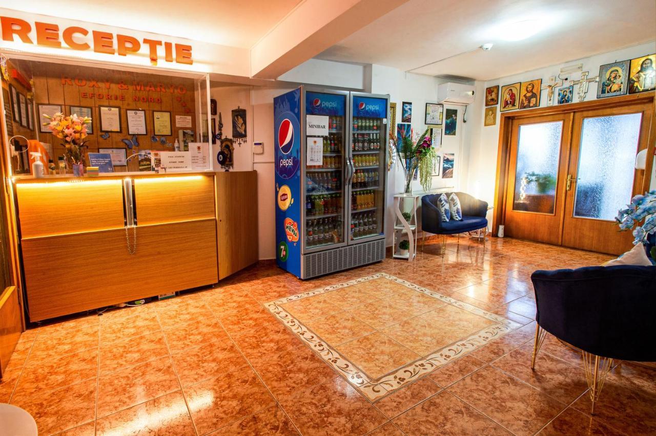 Hotel Roxy & Maryo Западен Ефорие Екстериор снимка