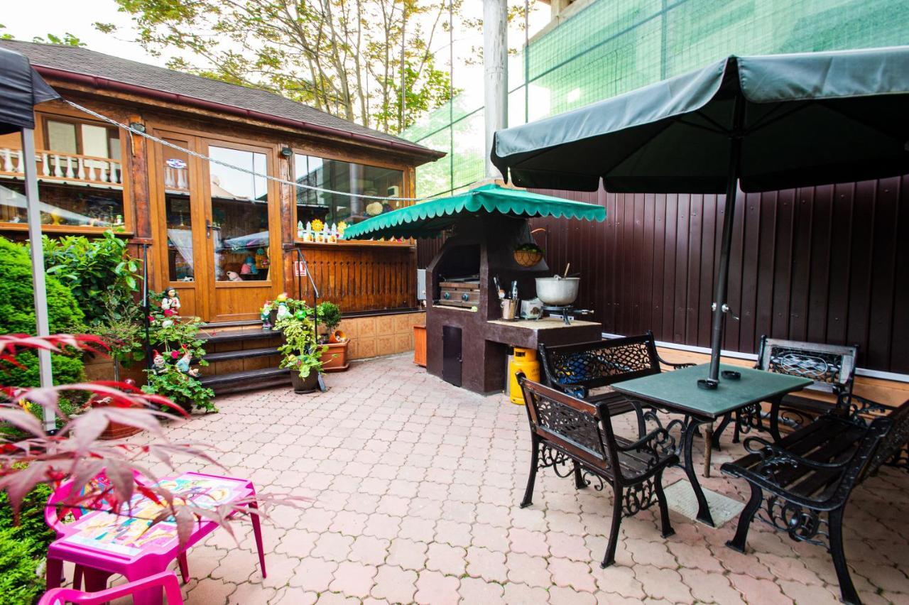 Hotel Roxy & Maryo Западен Ефорие Екстериор снимка